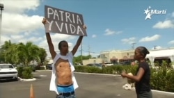 Info Marti | Denuncian en un performance en Miami, la ola represiva contra la sociedad civil Cubana Info Marti | Denuncian en un performance en Miami, la ola represiva contra la sociedad civil Cubana