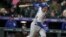 Los Angeles Dodgers colocaron a Miguel Vargas como segunda base, ahora debe recuperar el estatus que lo llevó a ser considerado uno de los principales prospectos de la organización angelina.(AP Photo/David Zalubowski)