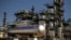 Una refinería en Cuba.